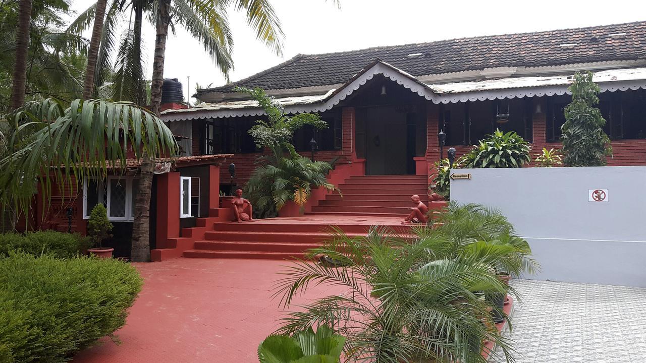 The Rainbows End Madgaon Exterior photo